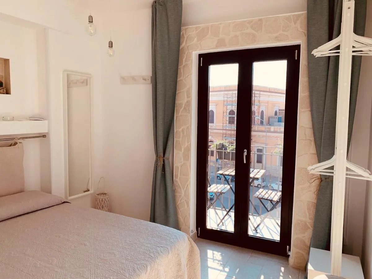 Flavi Hotel Bari 2*,  Olaszország